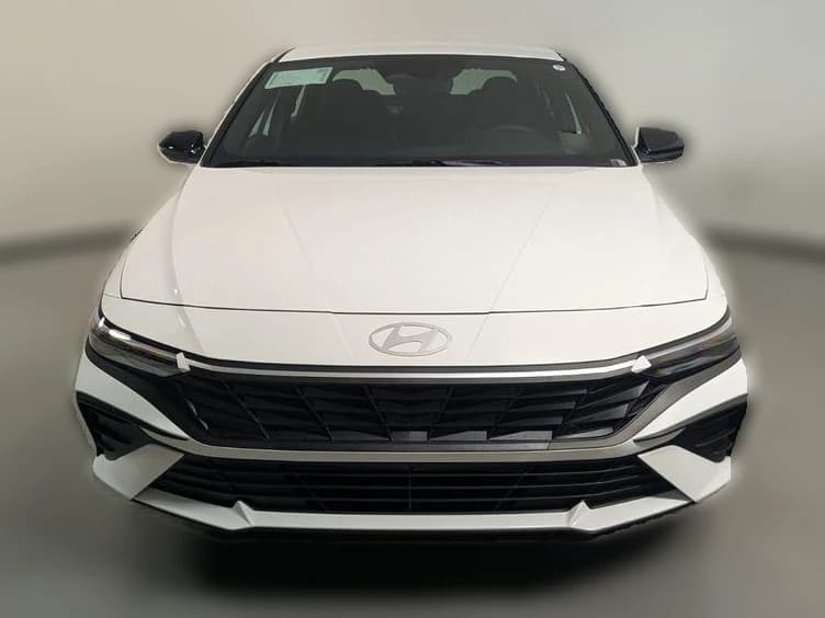 Hyundai Elantra SEL Sport IVT 2026 — side view
