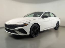 Hyundai Elantra SEL Sport IVT 2026 — side view