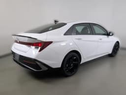 Hyundai Elantra SEL Sport IVT 2026 — side view