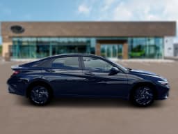 Hyundai Elantra SEL Sport Sedan 2026 — side view