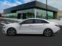 Hyundai Elantra SEL Sport Plus Sedan 2026 — side view