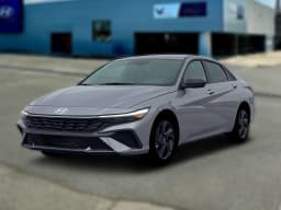 Hyundai Elantra SEL Sport IVT 2026 — side view