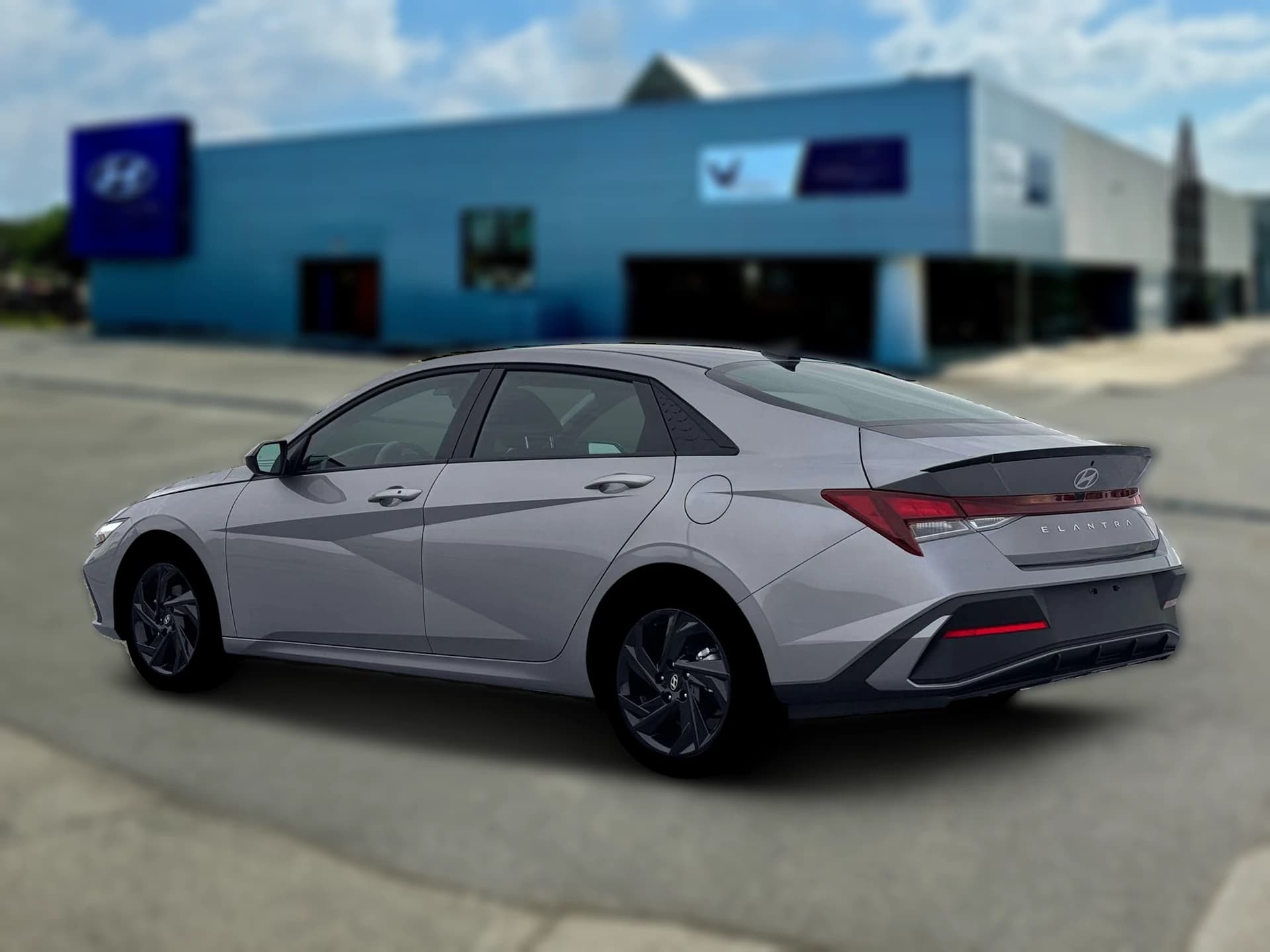 Hyundai Elantra SEL Sport IVT 2026 — side view
