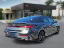 Hyundai Elantra SEL Sport Sedan 2026 — side view