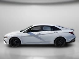 Hyundai Elantra SEL Sport Sedan 2026 — side view