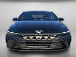 Hyundai Elantra SEL Sport IVT 2026 — side view
