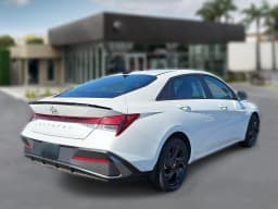 Hyundai Elantra SEL Sport Sedan 2026 — side view