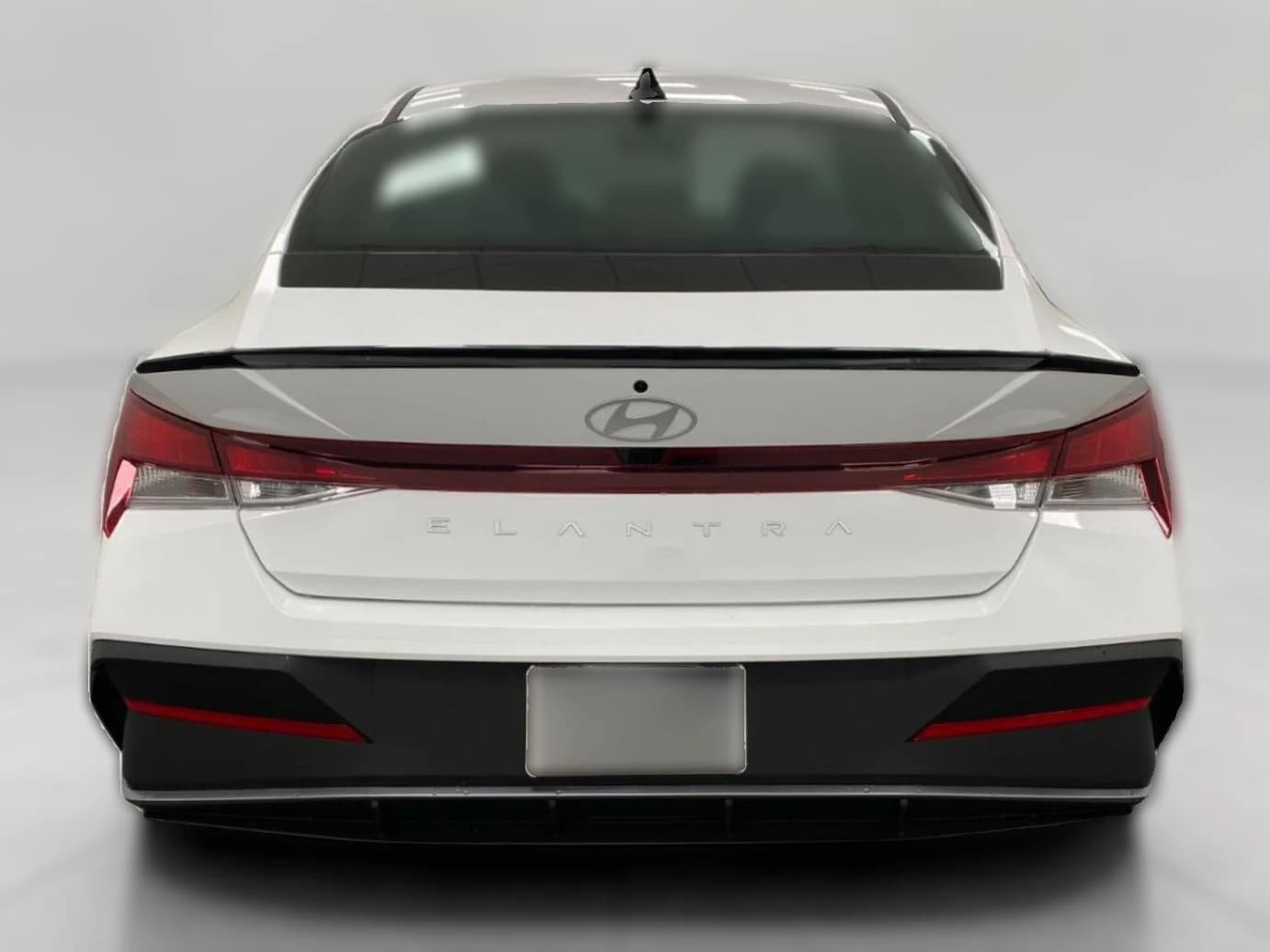Hyundai Elantra SEL Sport Plus Sedan 2026 — side view