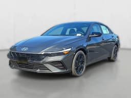 Hyundai Elantra SEL Sport Plus Sedan 2026 — side view