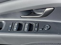 Hyundai Elantra SEL Sport Plus Sedan 2026 — side view