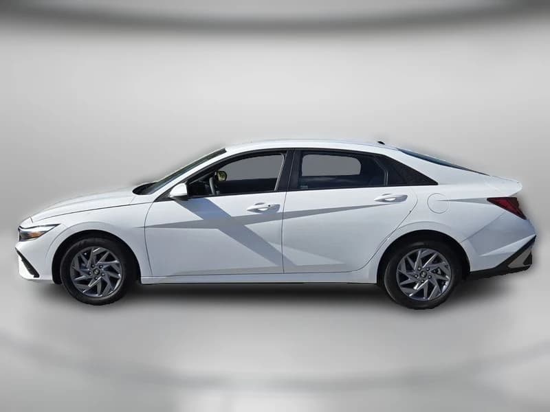 Hyundai Elantra Hybrid Blue Sedan 2026 — side view