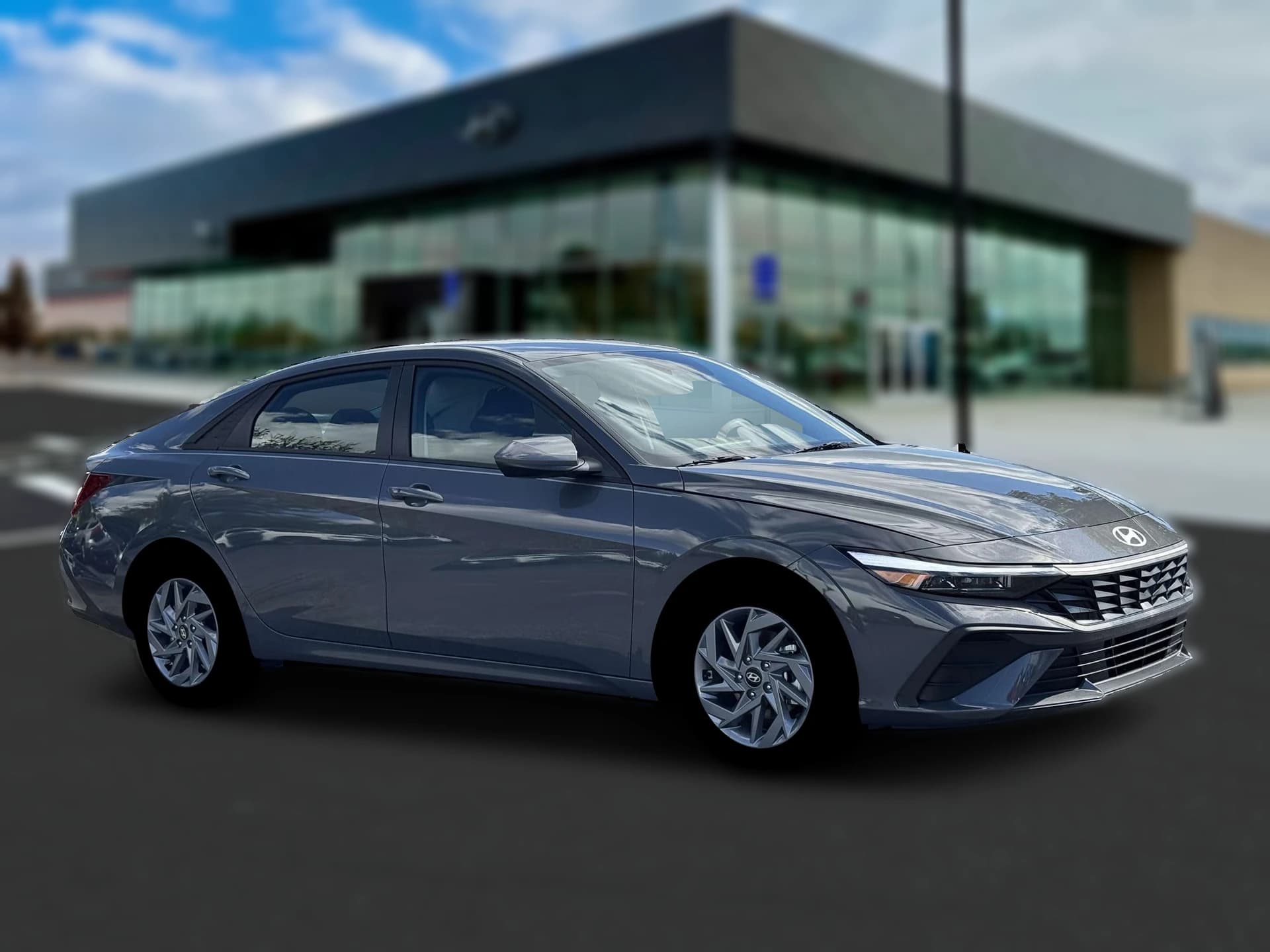 Hyundai Elantra Hybrid Blue Sedan 2026 — side view