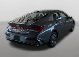 Hyundai Elantra Hybrid Blue Sedan 2026 — side view
