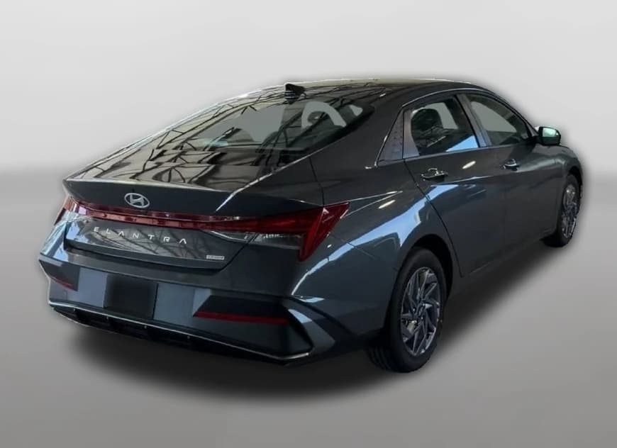 Hyundai Elantra Hybrid Blue Sedan 2026 — side view