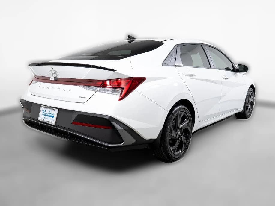 Hyundai Elantra Hybrid SEL Sport Sedan 2026 — side view