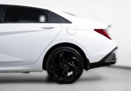 Hyundai Elantra Hybrid SEL Sport Sedan 2026 — side view