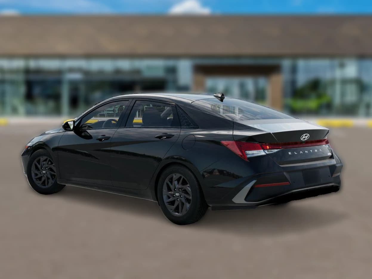 Hyundai Elantra Hybrid Blue Sedan 2026 — side view