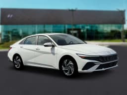 Hyundai Elantra Hybrid Limited Sedan 2026 — side view