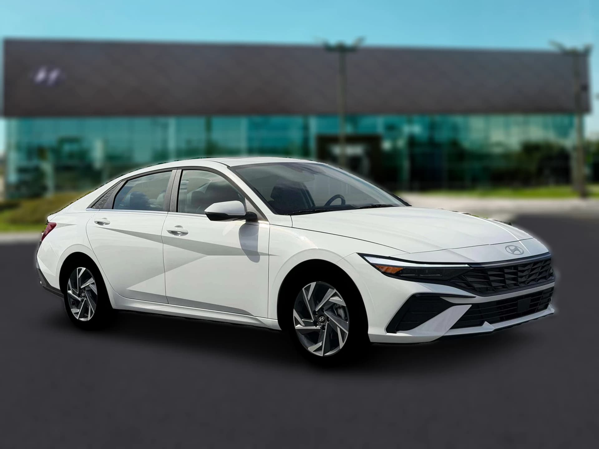 Hyundai Elantra Hybrid Limited Sedan 2026 — side view