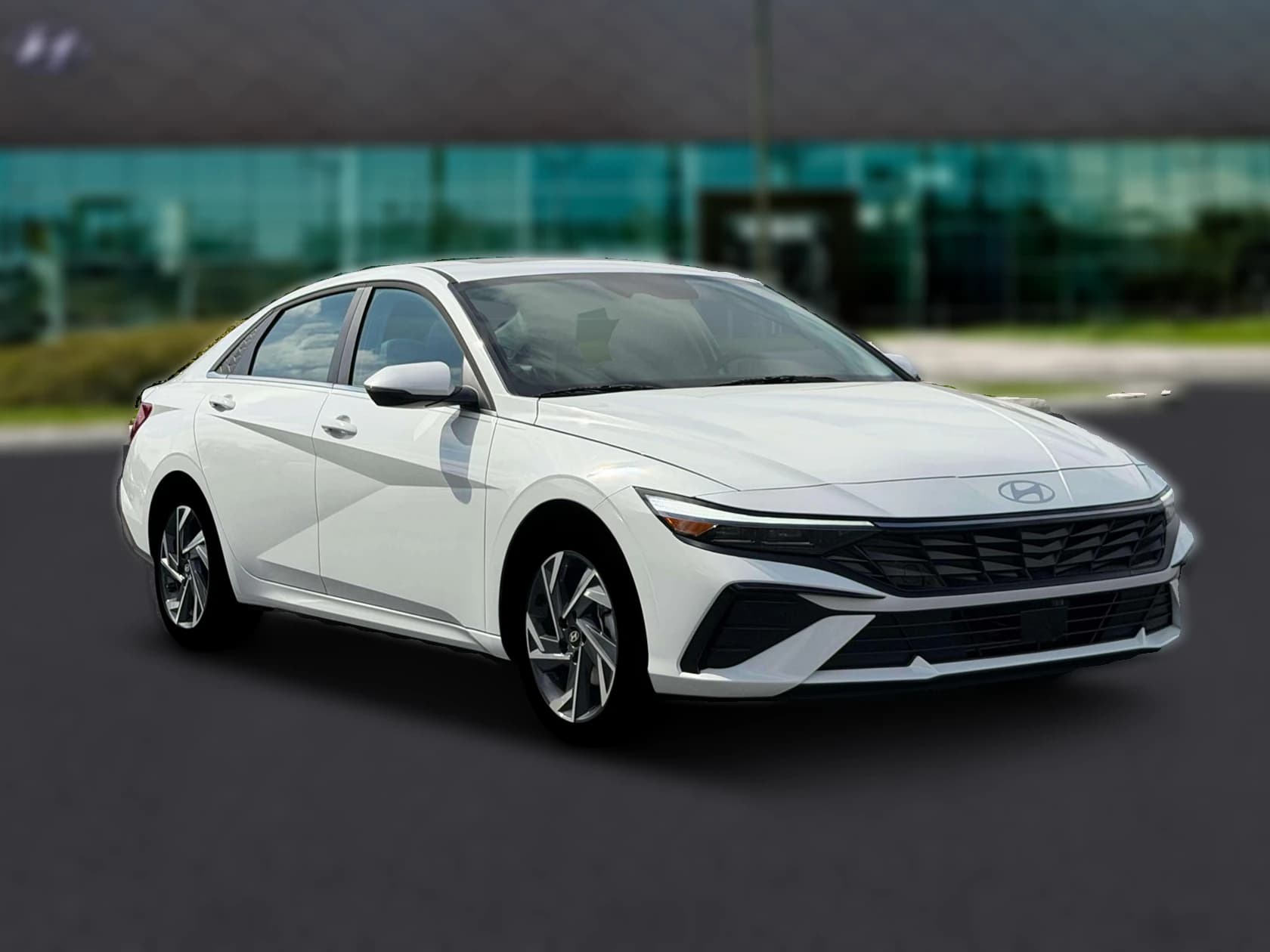 Hyundai Elantra Hybrid Limited Sedan 2026 — side view