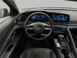 Hyundai Elantra Hybrid Limited Sedan 2026 — side view