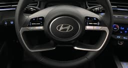 Hyundai Elantra Hybrid Limited Sedan 2026 — side view