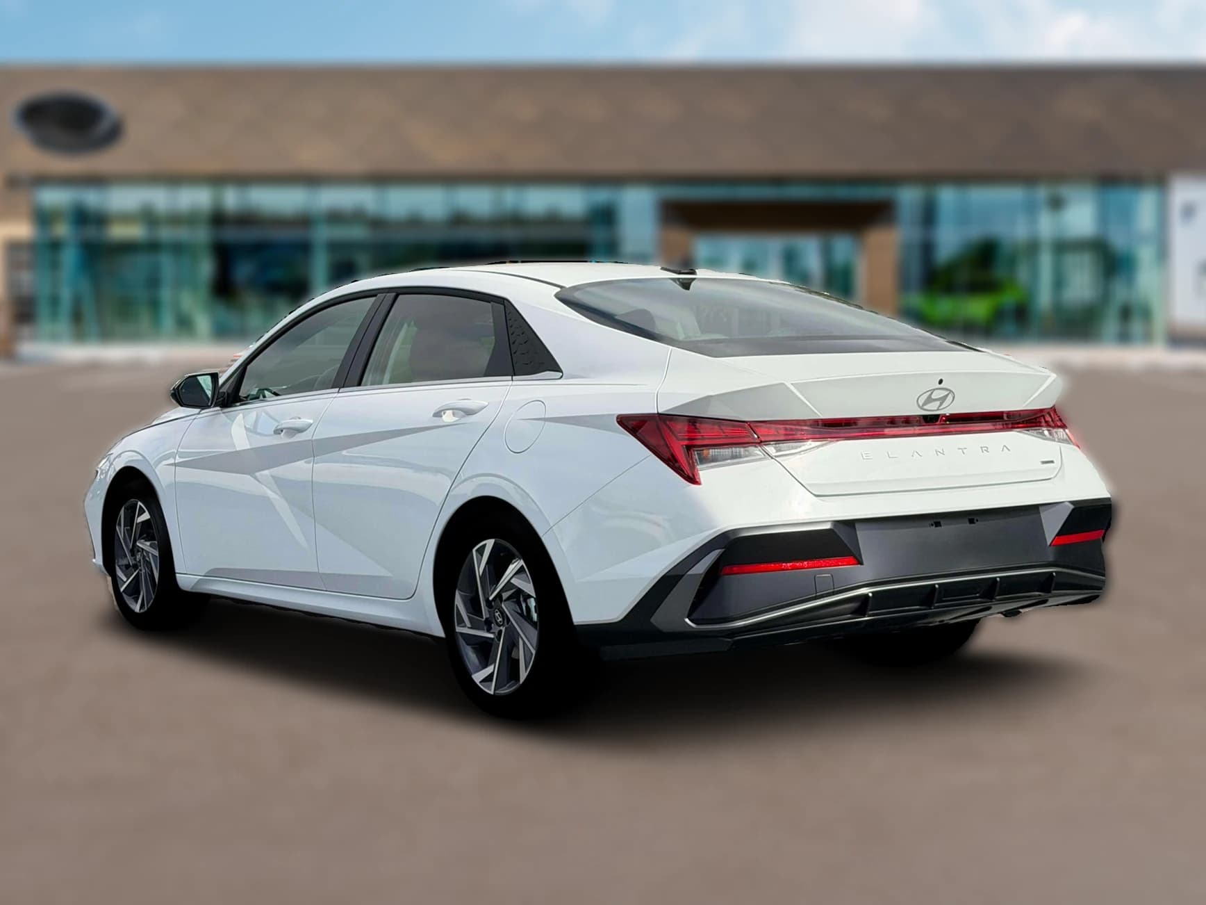 Hyundai Elantra Hybrid Limited Sedan 2026 — side view