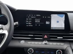Hyundai Elantra Hybrid Limited Sedan 2026 — side view
