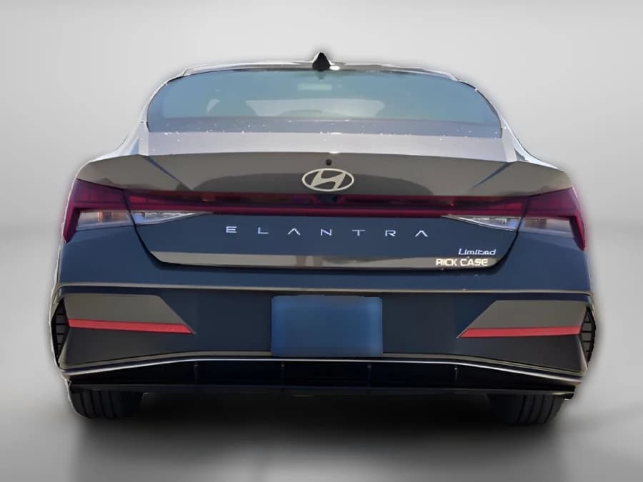 Hyundai Elantra Limited Sedan 2026 — side view