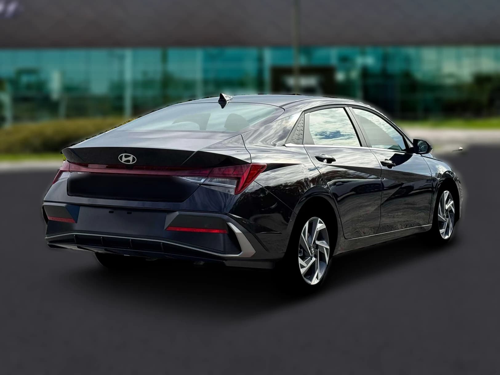 Hyundai Elantra Limited Sedan 2026 — side view