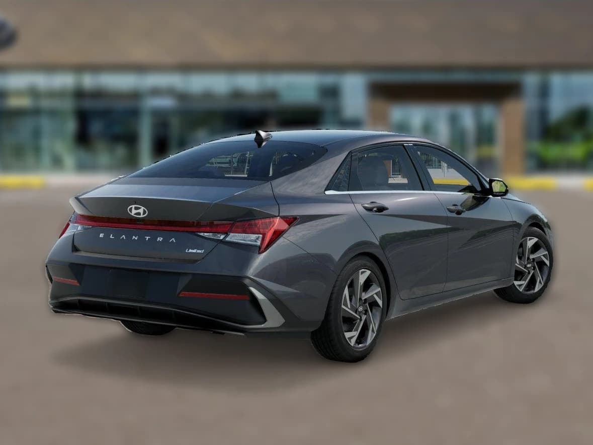 Hyundai Elantra Limited Sedan 2026 — side view