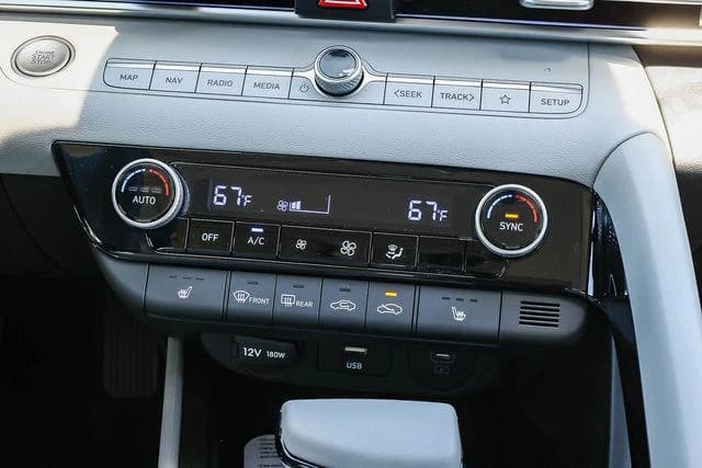 Hyundai Elantra Limited Sedan 2026 — side view
