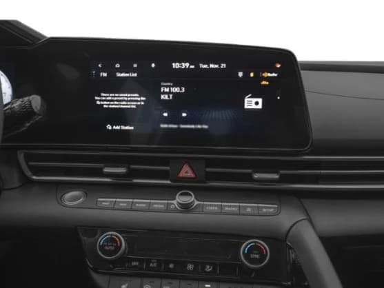Hyundai Elantra Limited Sedan 2026 — side view