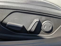 Hyundai Elantra Limited Sedan 2026 — side view
