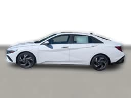 Hyundai Elantra Limited Sedan 2026 — side view