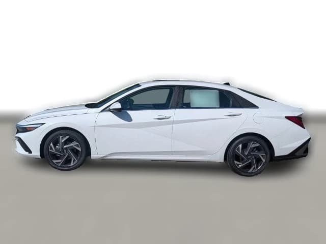 Hyundai Elantra Limited Sedan 2026 — side view
