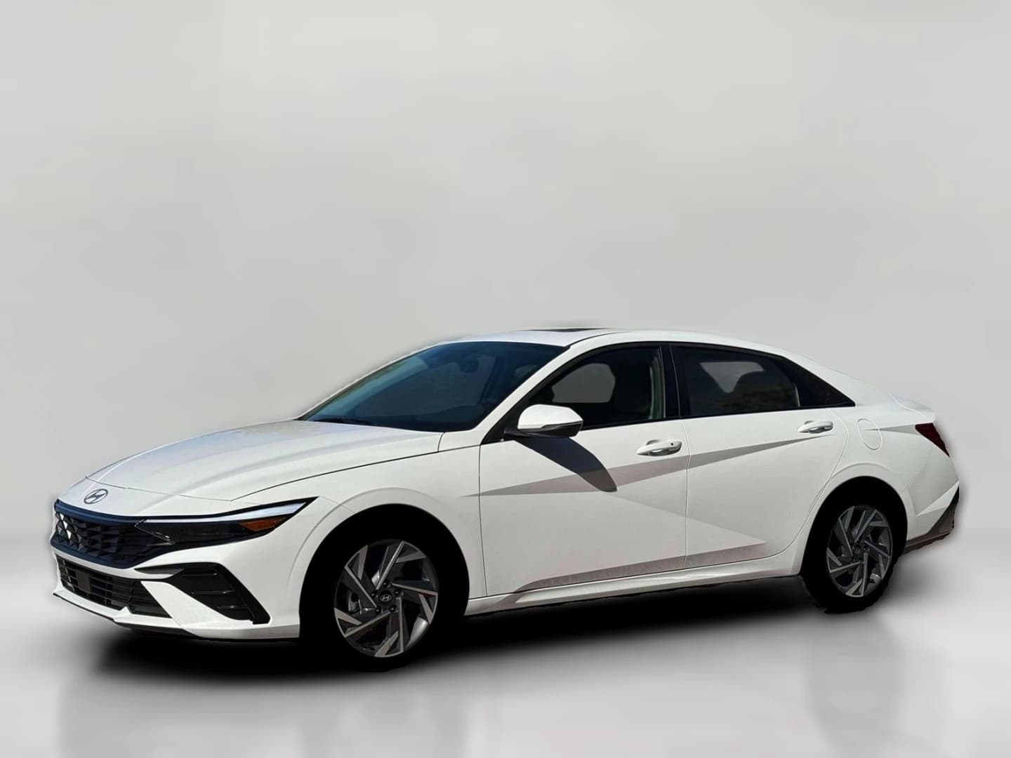 Hyundai Elantra Limited Sedan 2026 — side view