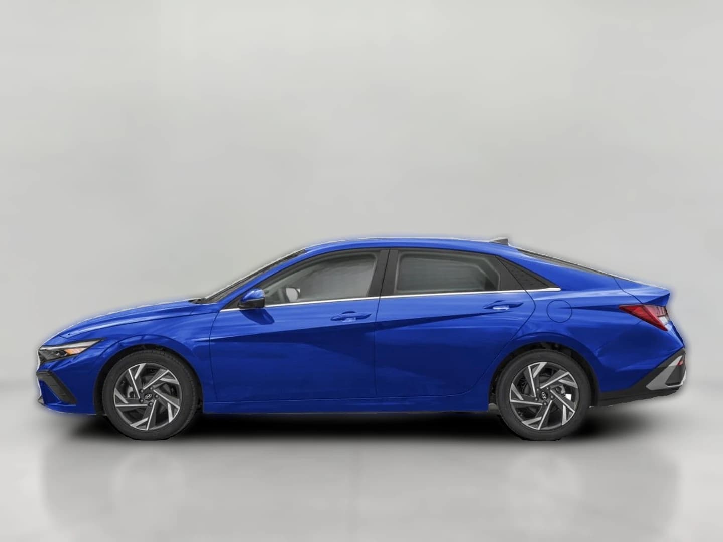 Hyundai Elantra Limited Sedan 2026 — side view