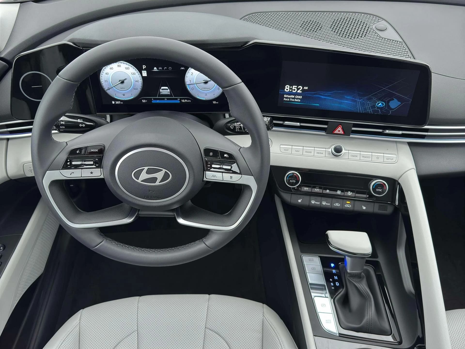 Hyundai Elantra Limited Sedan 2026 — side view