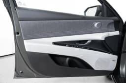 Hyundai Elantra Limited Sedan 2026 — side view