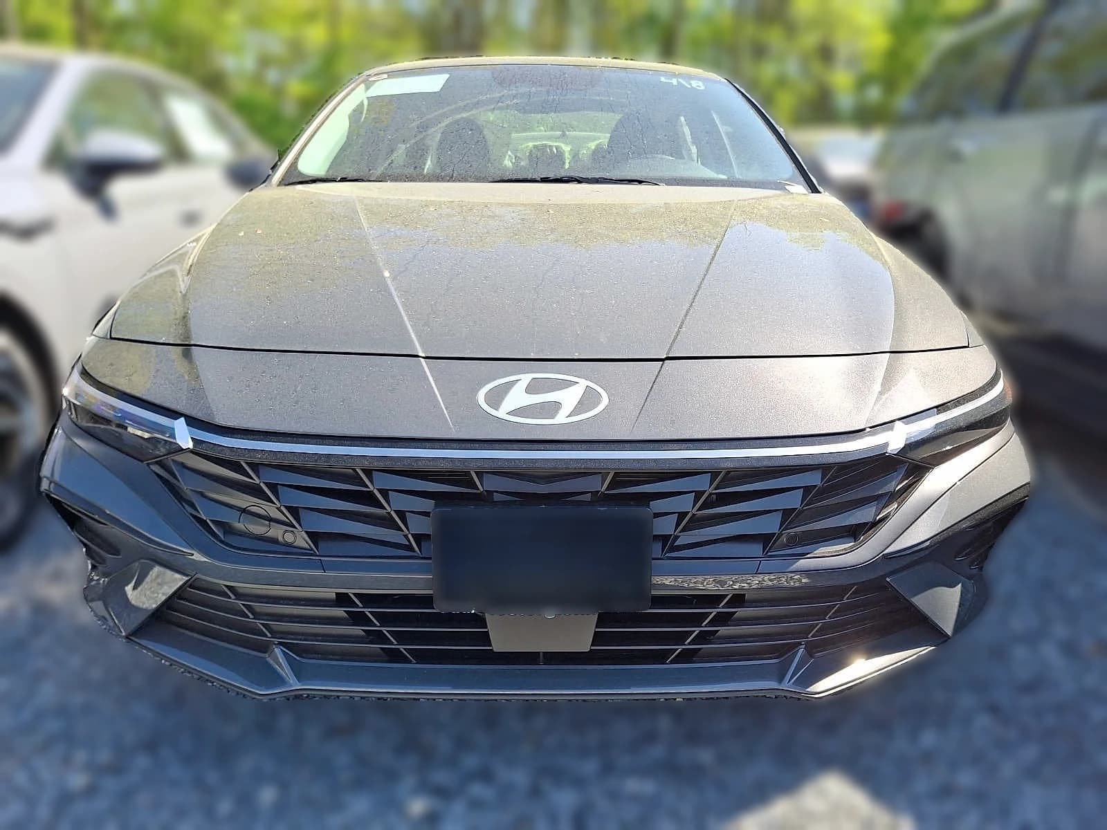 Hyundai Elantra Limited IVT 2026 — side view