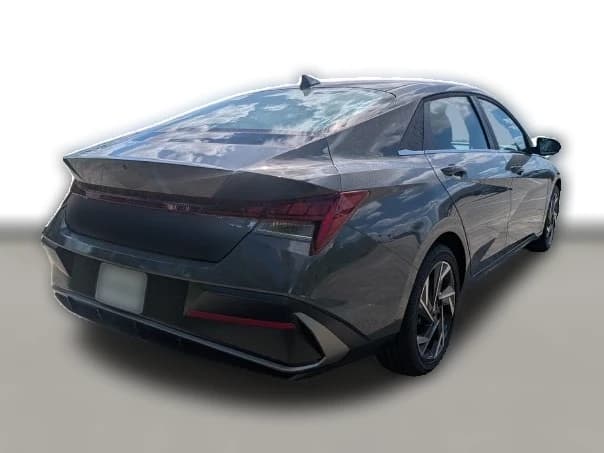 Hyundai Elantra Limited Sedan 2026 — side view