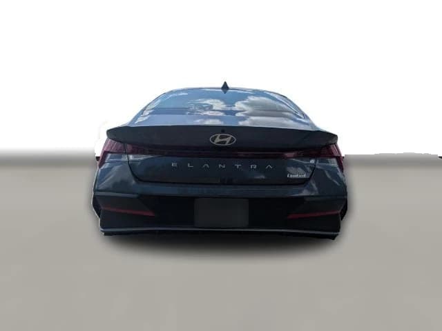 Hyundai Elantra Limited Sedan 2026 — side view