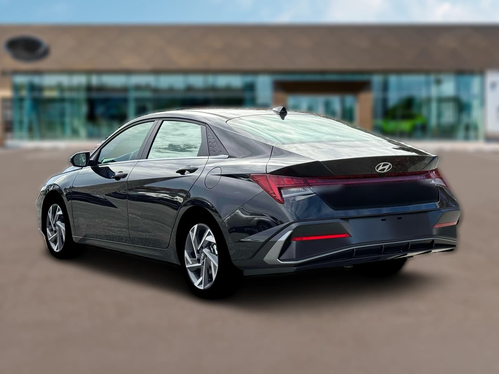Hyundai Elantra Limited Sedan 2026 — side view