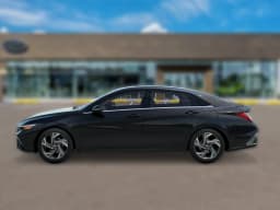 Hyundai Elantra Limited Sedan 2026 — side view