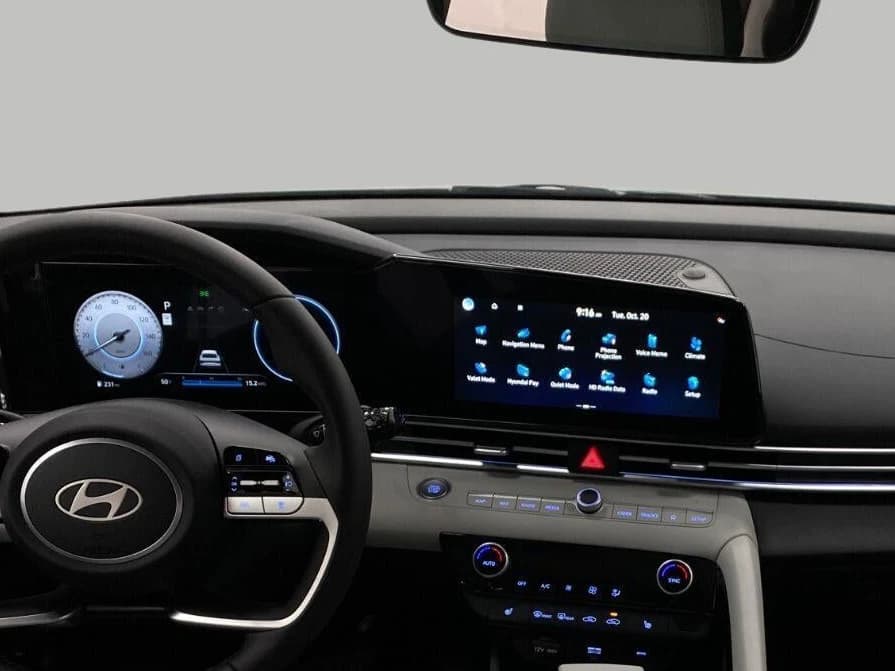 Hyundai Elantra Limited Sedan 2026 — side view