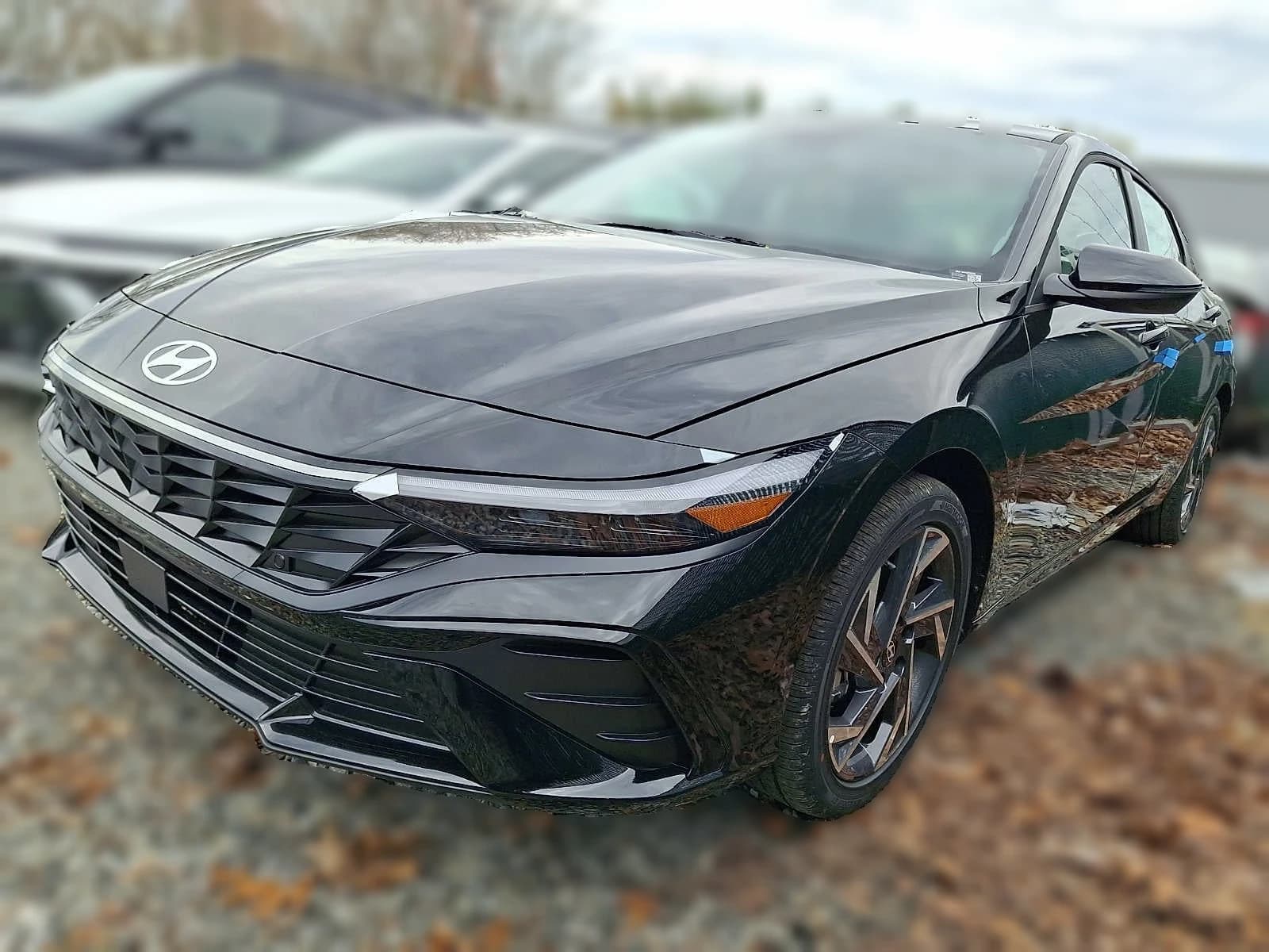 Hyundai Elantra Limited IVT 2026 — side view
