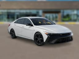 Hyundai Elantra N Line DCT 2026 — side view