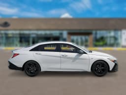 Hyundai Elantra N Line DCT 2026 — side view