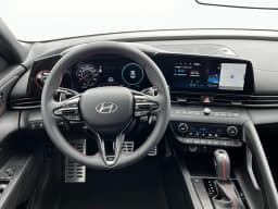 Hyundai Elantra N Line DCT 2025 — side view